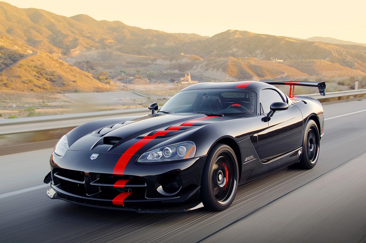 Dodge Viper ACR Blue